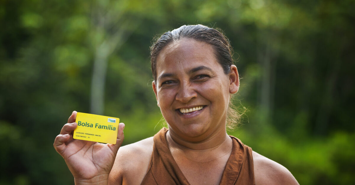 M ncio Lima-AC 31 07 2014 Luceildes Fernandes Maciel benefici ria do Bolsa Fam lia e do Bolsa Verde Foto Sergio Amaral MDS