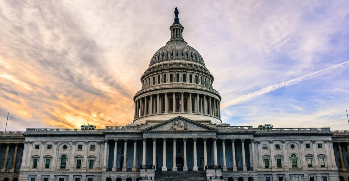 A quick study guide to the US Congress - Reference Guide by Saturday Green