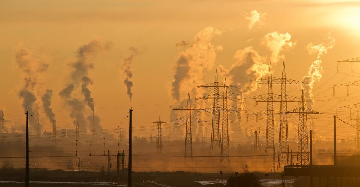 industry environmental pollution smog sunrise air pollution air environmental protection pollution smoke chimney steam evening sky poisonous nature environment power plant industrial plant exhaust factory