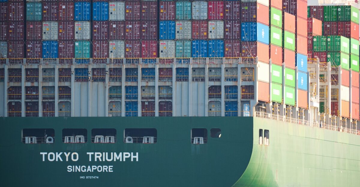 a large building with many windows