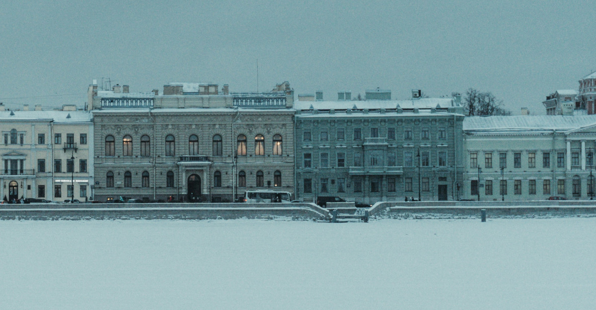 a group of buildings that are in the snow