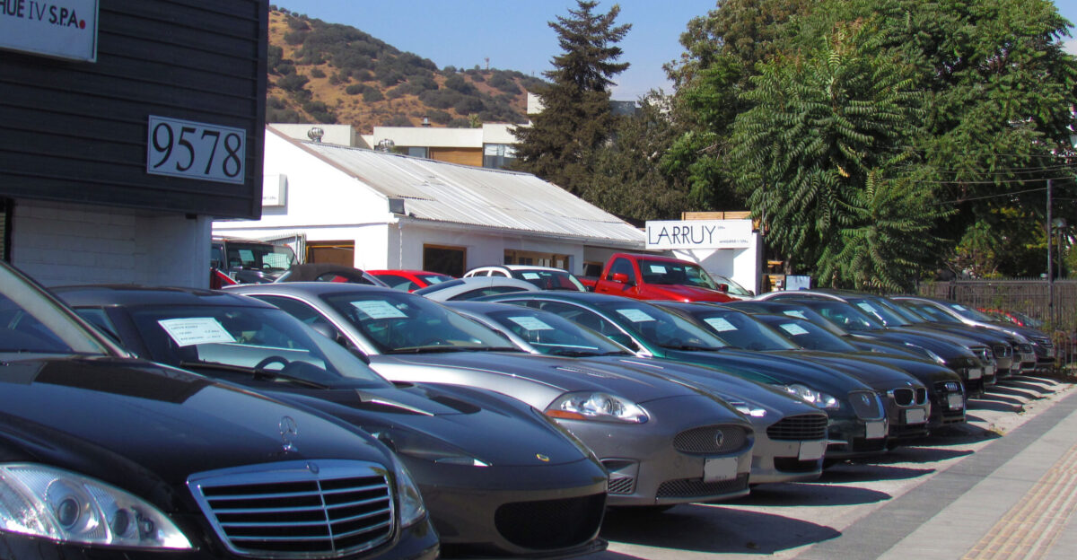 Used car dealer