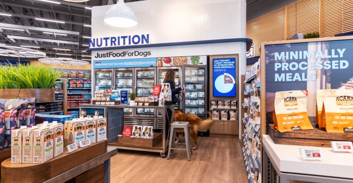 Samsung Displays Power Petco s Latest Immersive Pet Care Center Concept Honing Omnichannel Pet Health and Wellness Ecosystem by Pinterest Preview samsung com
