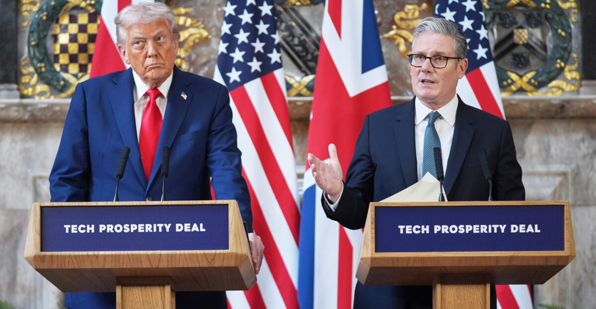 Trump and Starmer sign US-UK tech deal on AI nuclear power - ABC7