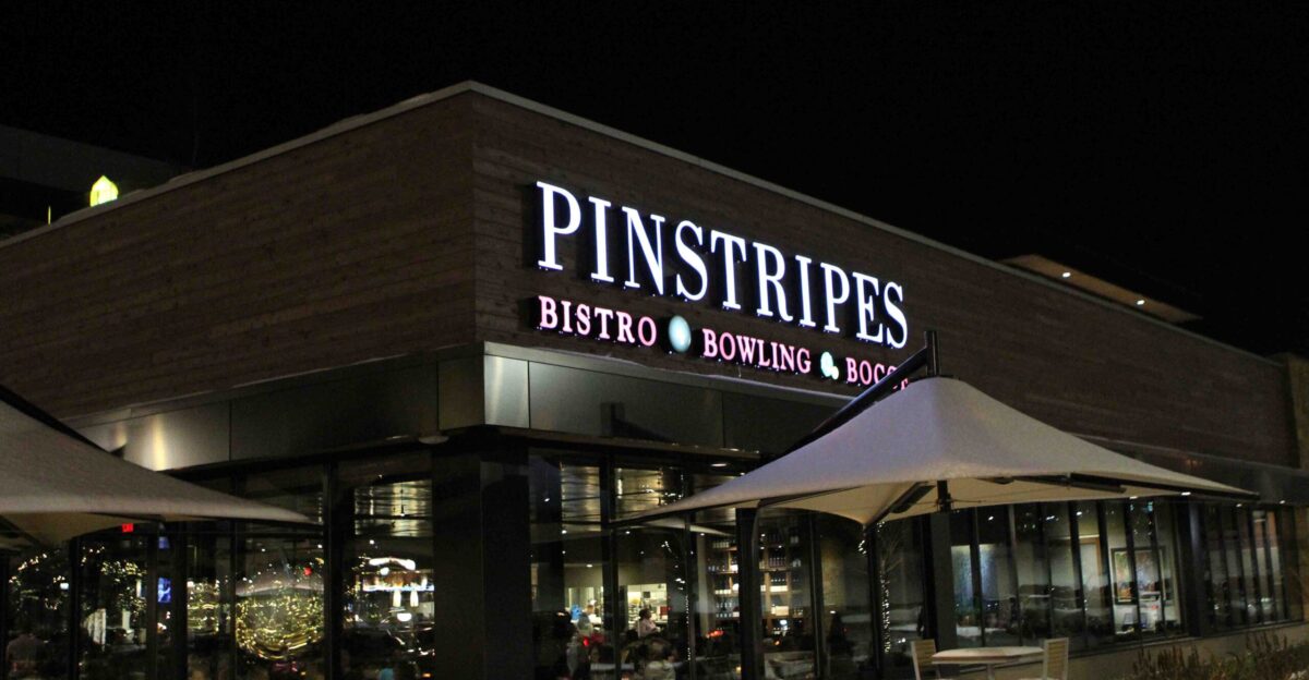 Pinstripes a dining and gaming venue will open 1st N J spot in