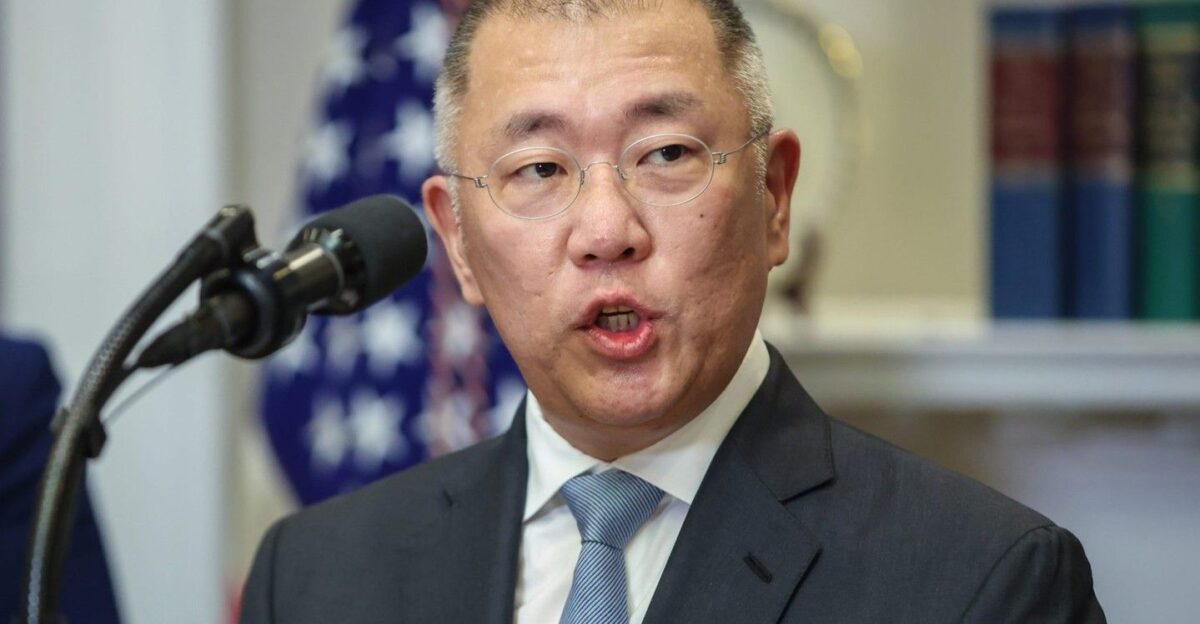 Hyundai announces 21 billion investment in the U S ahead of Trump s sweeping tariff threat It s the largest investment ever in the U S for the South Korean conglomerate according to its chairman Euisun Chung by Crystal Ball Markets Trade CFDs Forex Cryptos and Options