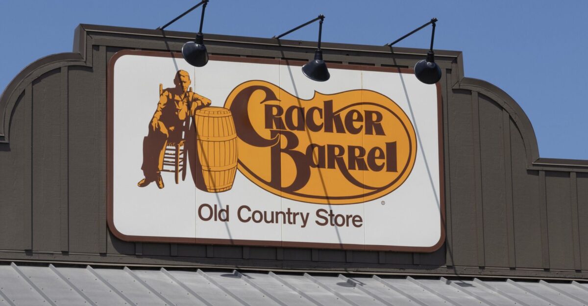 Cracker Barrel Revealed Its New Logo And Fans Can t Stand It by Daily Meal