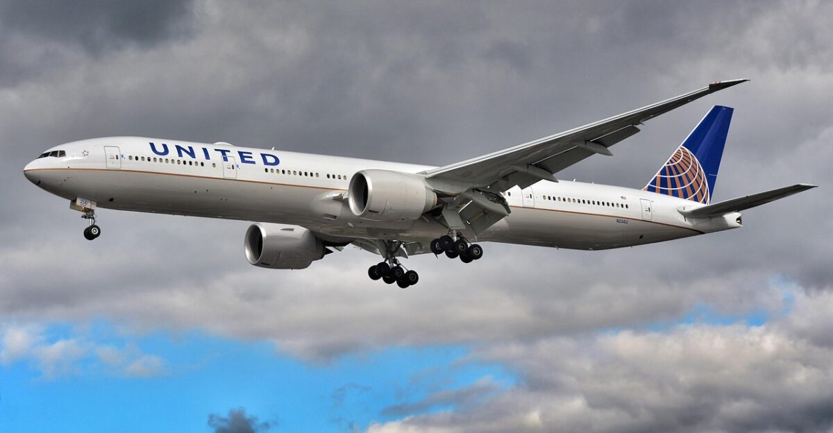 the plane jet aircraft airport the boeing 777 united airlines united airlines united airlines united airlines united airlines united airlines