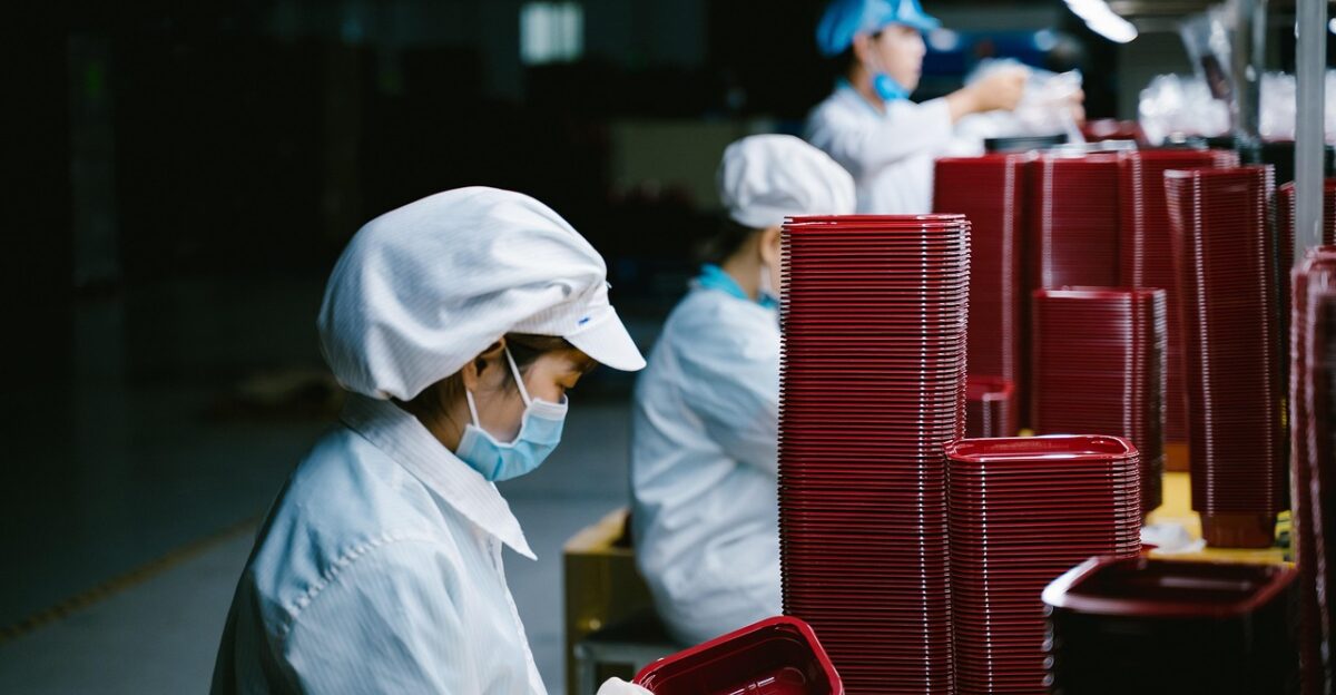 worker woman mask face mask medical mask portrait factory factory worker occupation asian asian woman worker factory factory factory factory factory factory worker
