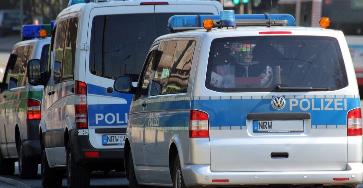 police police operation security police car