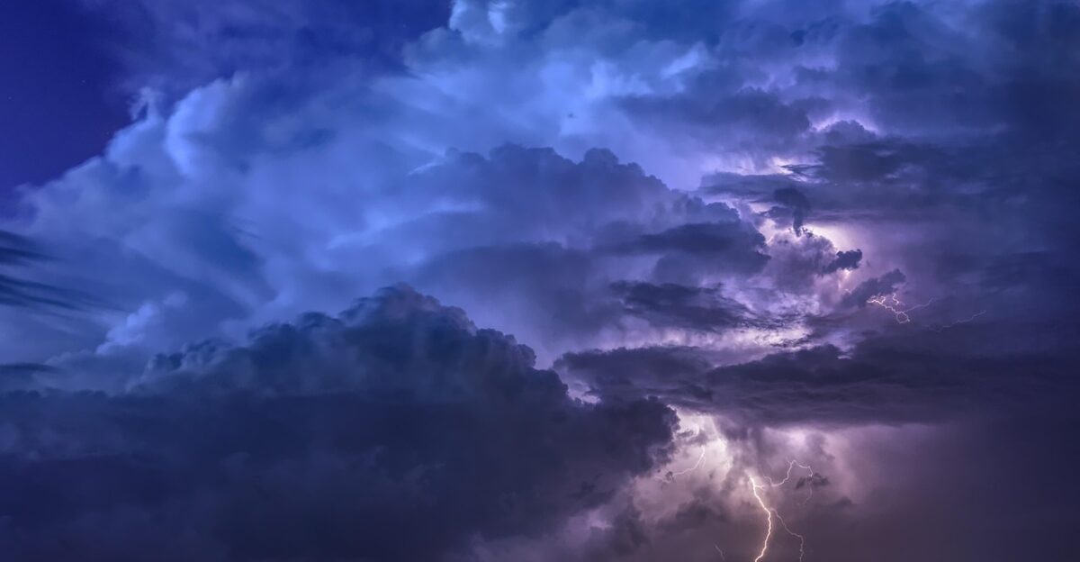 thunderstorm full hd wallpaper 4k wallpaper night sky lightning storm desktop backgrounds hd wallpaper night nature mac wallpaper weather windows wallpaper sky clouds nature wallpaper wallpaper hd beautiful wallpaper storm clouds sky background free background laptop wallpaper free wallpaper wallpaper 4k nature background wallpaper 4k wallpaper 1920x1080 cool backgrounds beautiful nature background