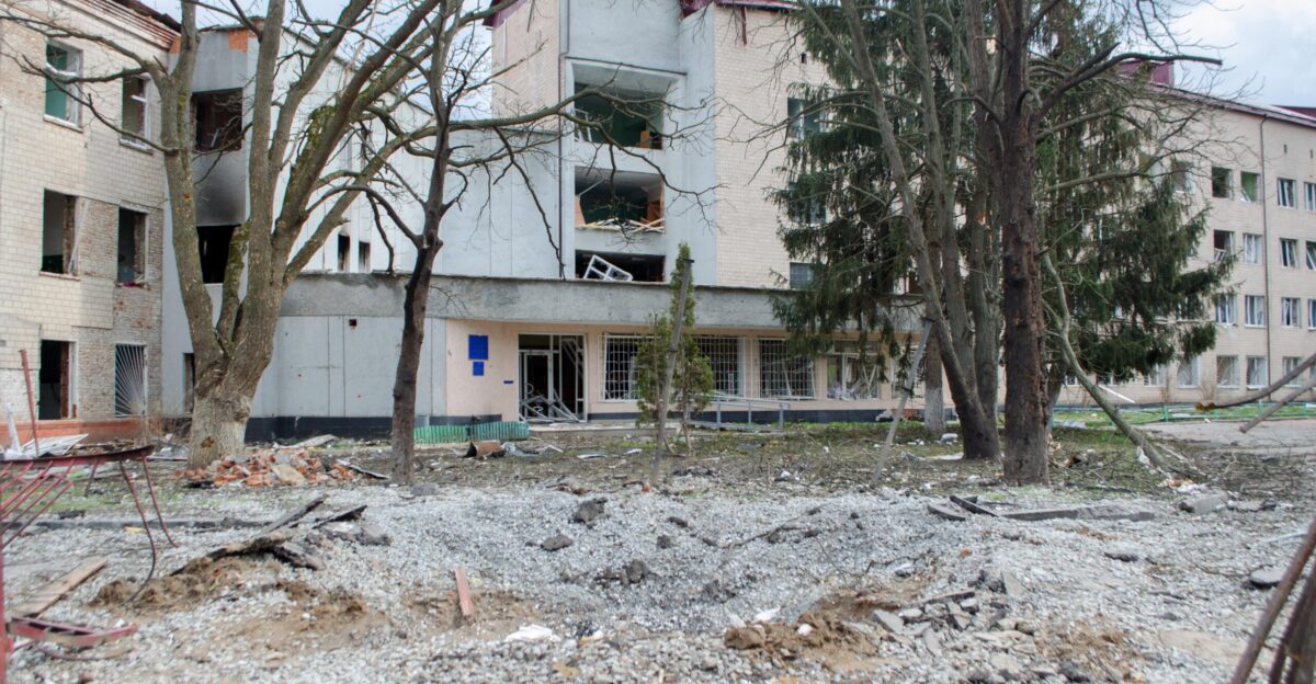 Chernihiv cardiology hospital damaged after Russian bombing 2022