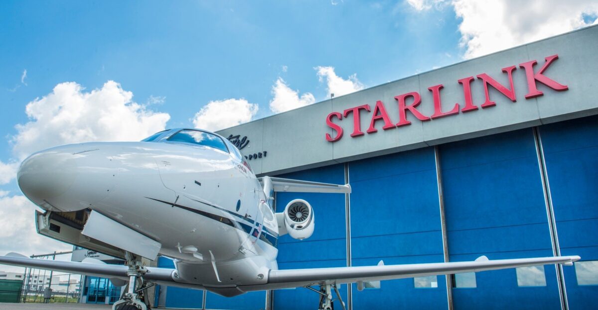 Starlink Aviation Montreal - Private Jet Charter FBO Aircraft