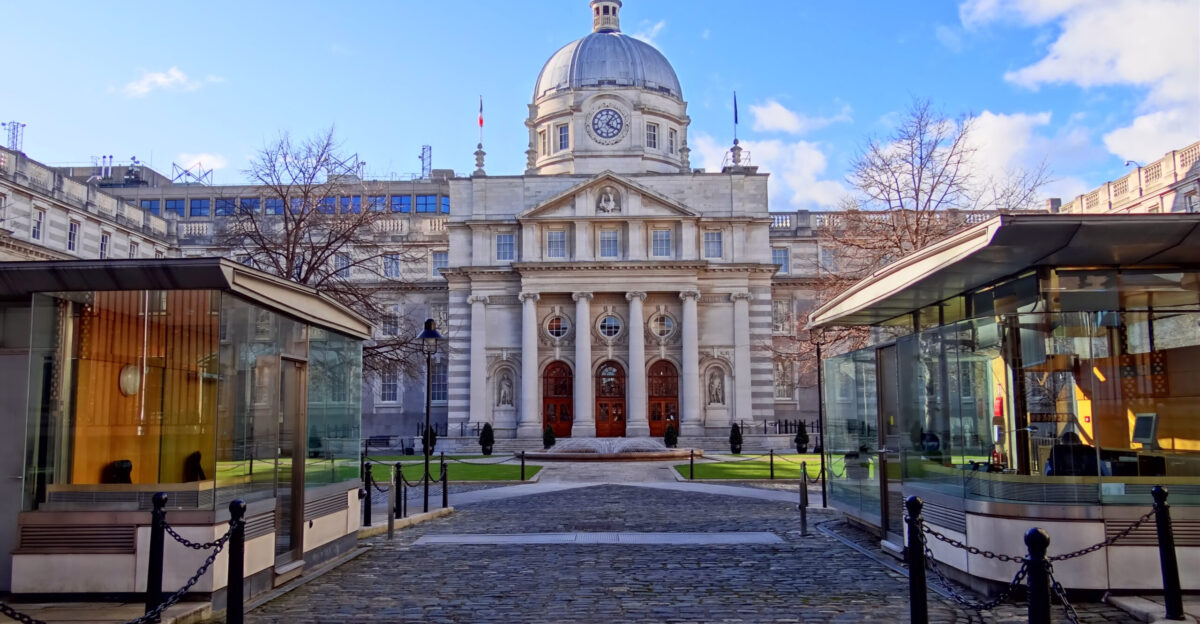 The Department of the Taoiseach photographed when Saint Patrick s Day celebrations were going on outside the gates leaving the department buildings empty and quiet