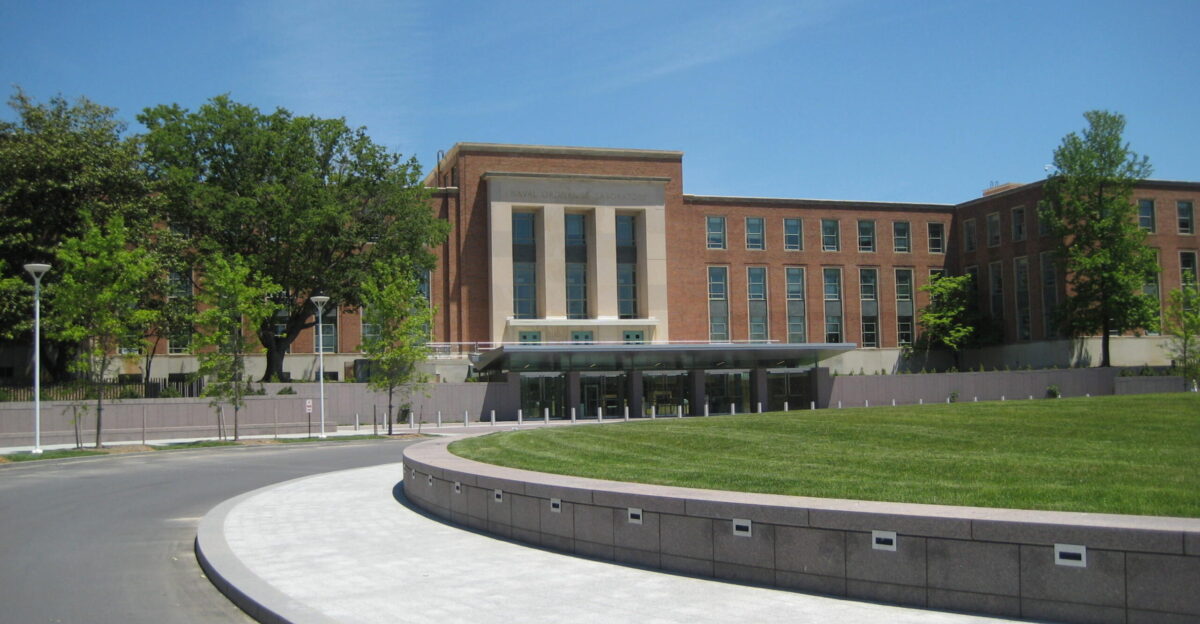 The main entrance of FDA s Building 1 which houses the Commissioner s and Senior Staff s offices The FDA campus is located at 10903 New Hampshire Ave Silver Spring MD 20993