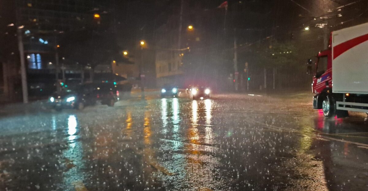rain shower thunderstorm traffic road city urban heavy rain heavy rain heavy rain heavy rain heavy rain heavy rain