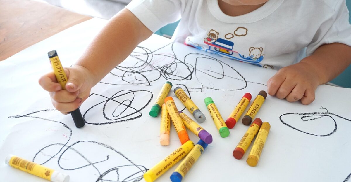 drawing child graffiti draw a picture crayon infatuation children art drawing drawing drawing drawing drawing graffiti crayon crayon crayon children children children