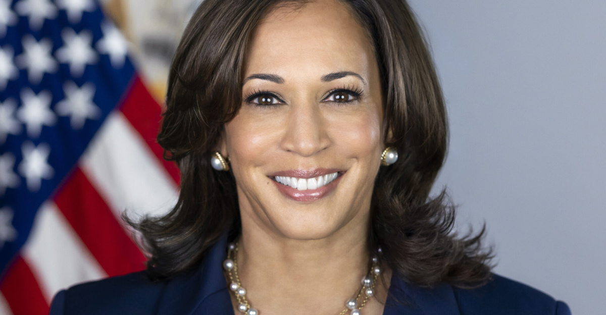 Official portrait of Vice President Kamala Harris.