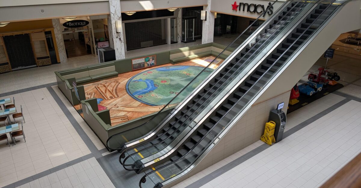 Monroeville Mall Monroeville PA r deadmalls