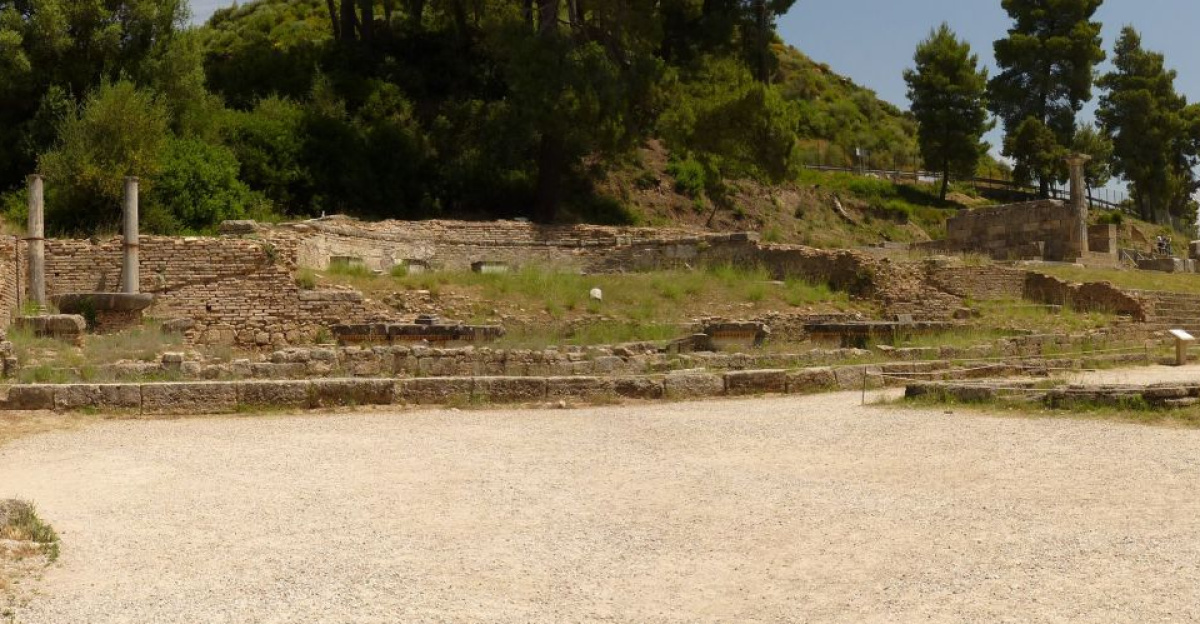 Olympia (Greek: Ολυμπία Olympía), a sanctuary of ancient Greece in Elis, is known for having been the site of the Olympic Games in classical times, the most famous games in history. You can use the images for free. But a link to <a rel="nofollow" class="external free" href="http://www.ploync.de/reisen/5084-olympia-peloponnes.html">http://www.ploync.de/reisen/5084-olympia-peloponnes.html</a> - I would be happy :)