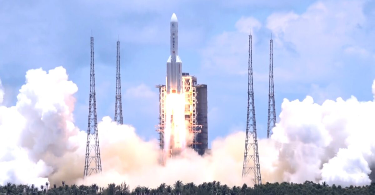 Space probe of Tianwen-1 Mission was launching by Long March 5 Y4 carrier rocket