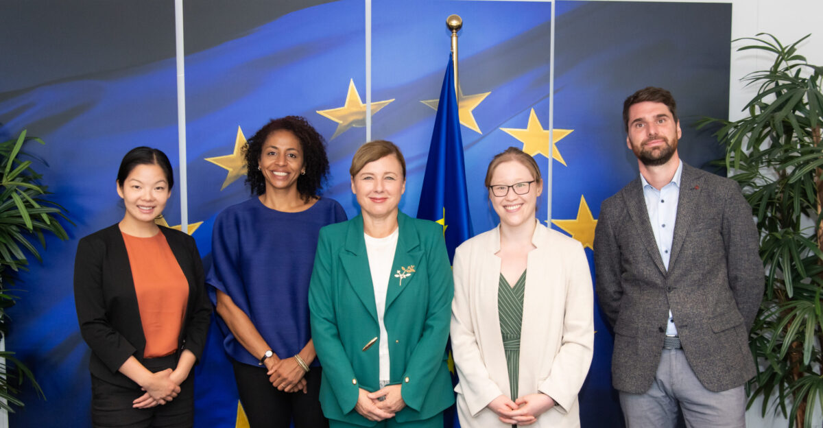 On 26 September 2023 V ra Jourov Vice-President of the European Commission in charge of Values and Transparency received Anna Makanju Vice-President of Global Affairs at OpenAI Sandro Gianella Head of European Policy Partnerships and Global Affairs at OpenAI and Jade Leung Governance Lead at OpenAI