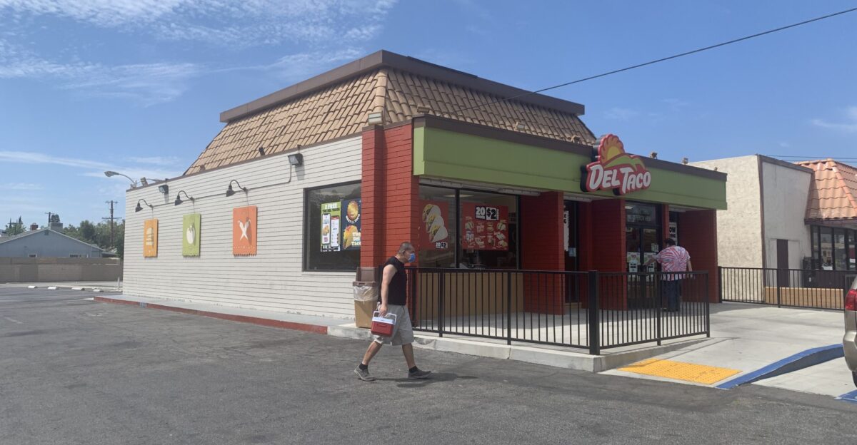 Del Taco location in California