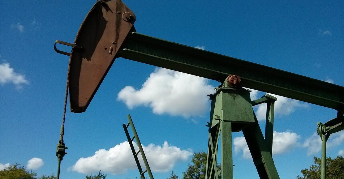 oil oil production oil pump heating oil crude oil crude oil crude oil crude oil crude oil crude oil