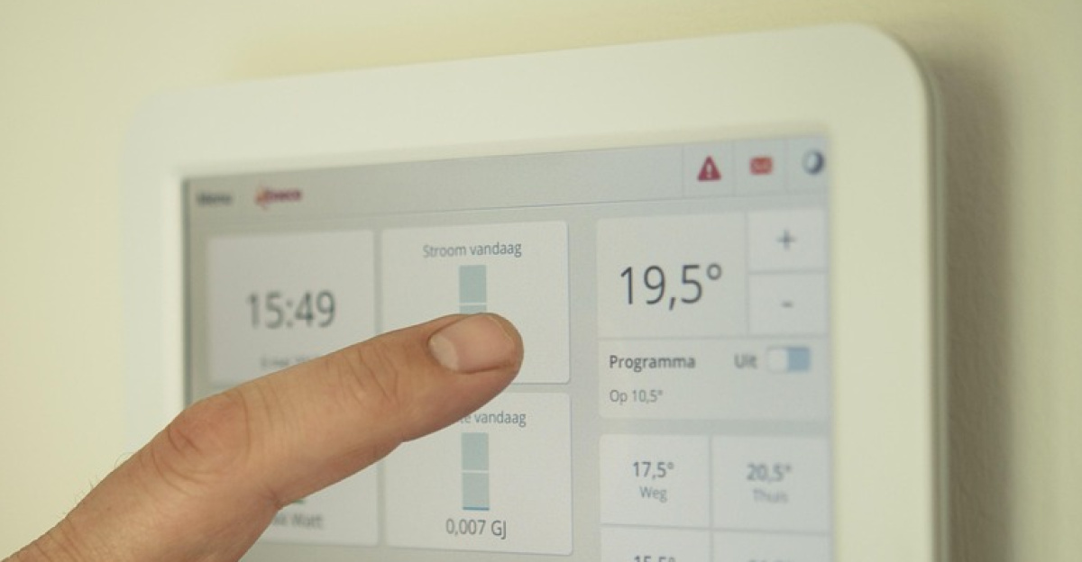 tablet, heating, man, pointing, manual, technology, person, male, computer, home, modern, system, energy, control, people, temperature, app, heating, heating, heating, heating, heating, temperature, temperature, temperature, temperature