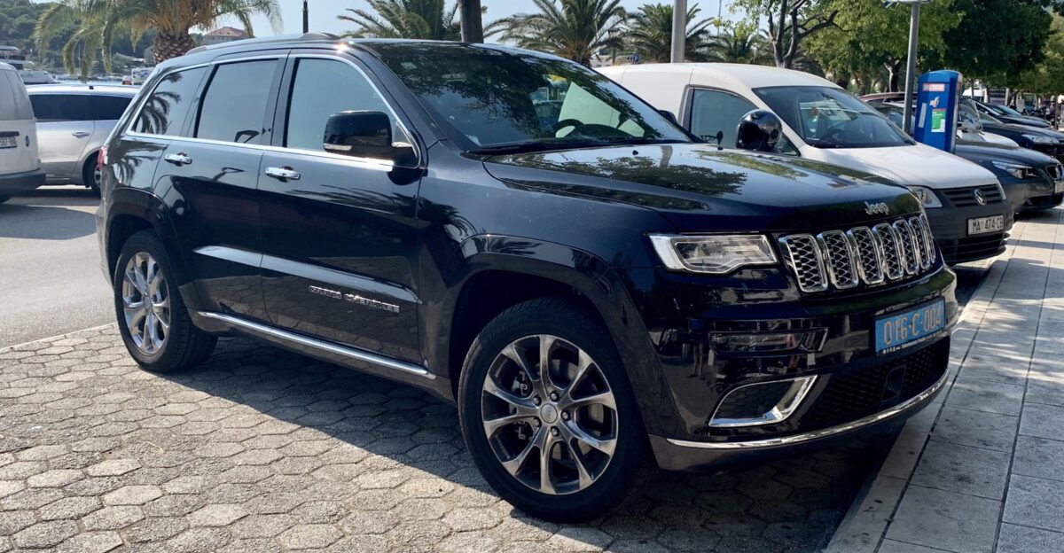 Jeep Grand Cherokee in Makarska Croatia
