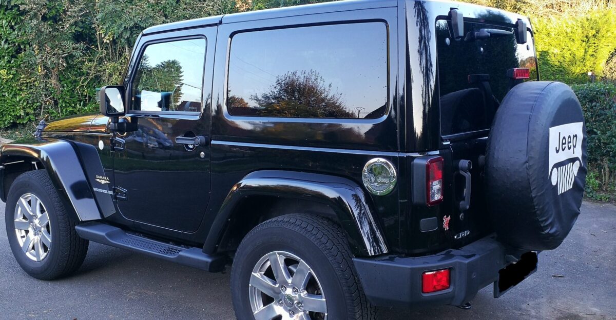 Rear view of the Jeep Wrangler Sahara