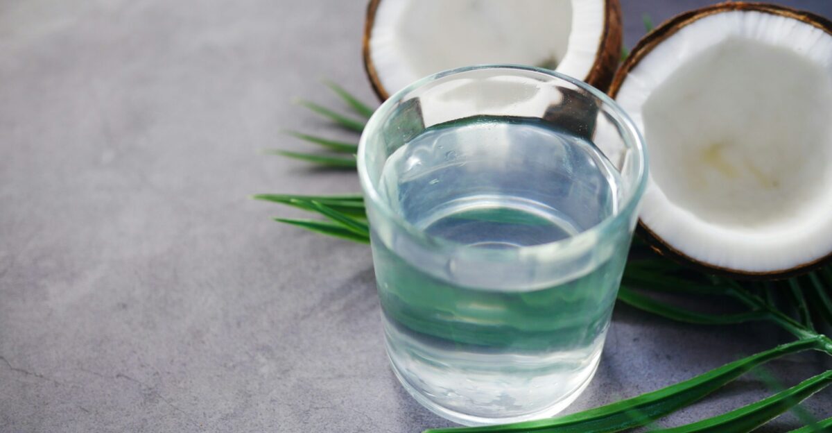 clear drinking glass with water