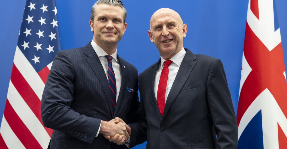 I had a great meeting with my UK counterpart yesterday Secretary of State for Defence JohnHealey MP ahead of the UDCG and NATO Defense Ministerial