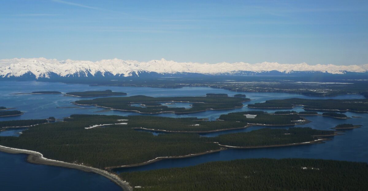 Approach to Yakutat