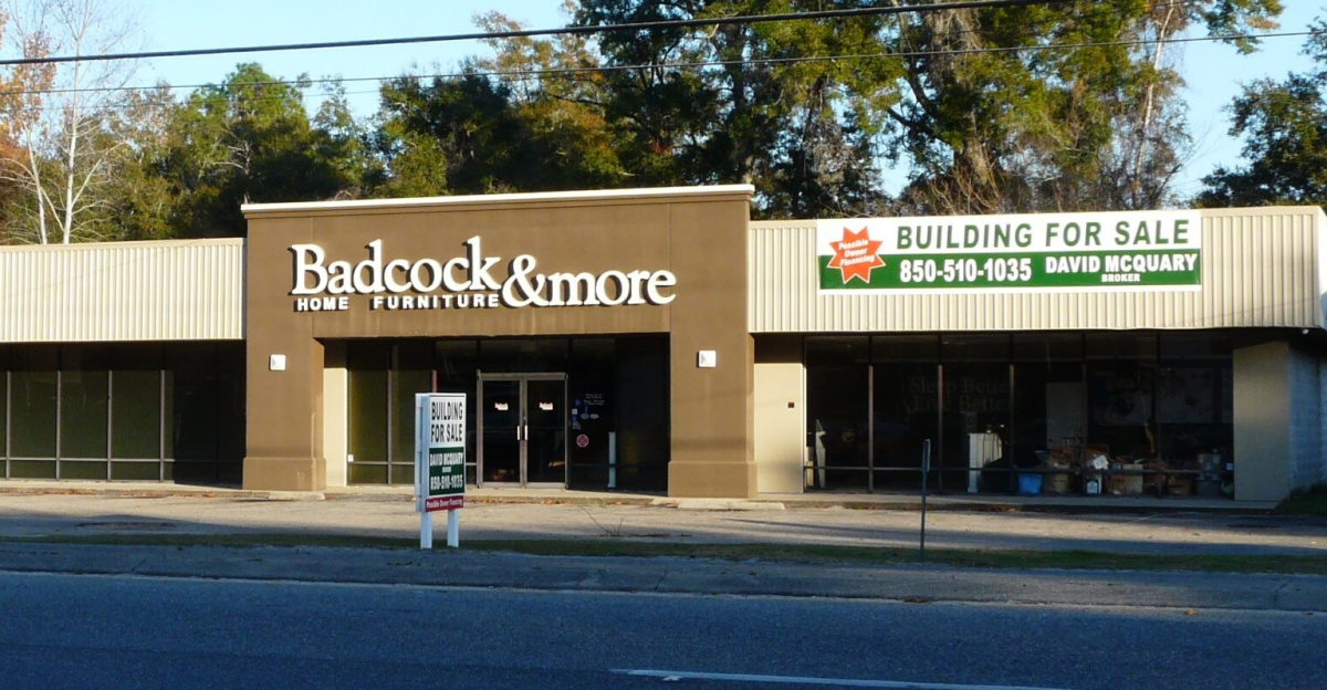 Closed <a href="https://en.wikipedia.org/wiki/Badcock_Home_Furniture_%26more" class="extiw" title="w:Badcock Home Furniture &more">Badcock Home Furniture &more</a> store on <a href="https://en.wikipedia.org/wiki/U.S._Route_319" class="extiw" title="w:U.S. Route 319">Crawfordville Highway</a> in <a href="https://en.wikipedia.org/wiki/Crawfordville,_Florida" class="extiw" title="w:Crawfordville, Florida">Crawfordville, Florida</a>.