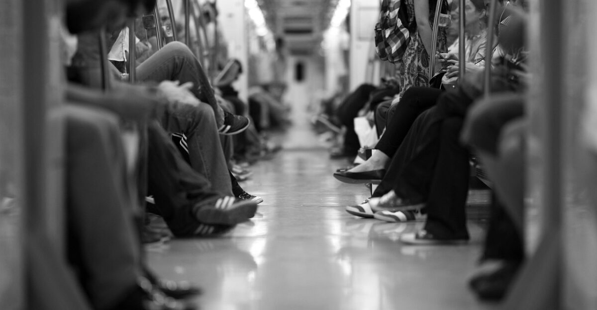train wagon people crowd feet subway documentary modern human tumblr wallpaper train train people crowd crowd crowd crowd crowd subway subway human