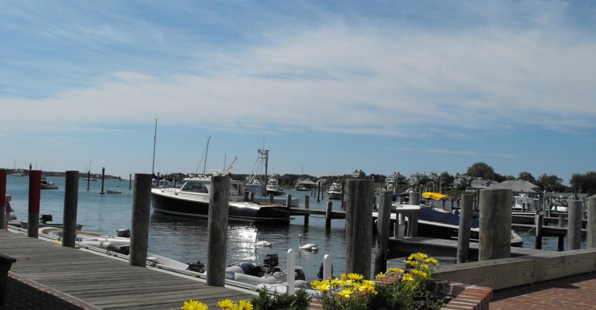 martha s vineyard summer nature pier coast sky island peaceful ocean scenic