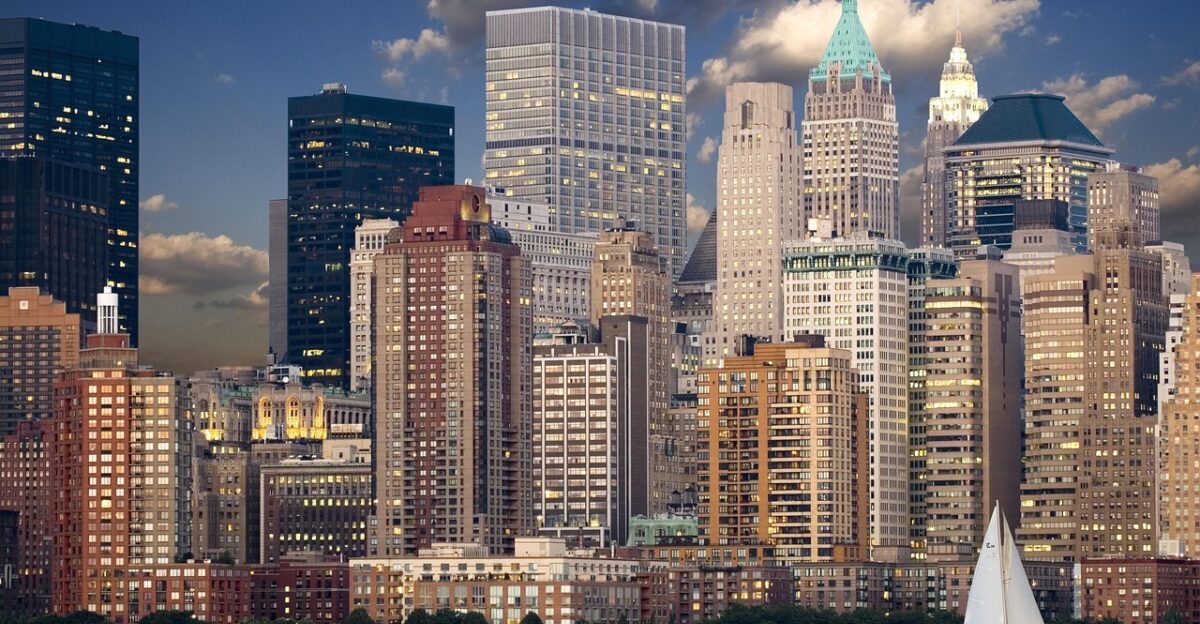 new york skyline manhattan hudson skyscraper urban new york city city ny nyc usa panorama united states america evening atmosphere sailboat landscape new york new york new york new york new york