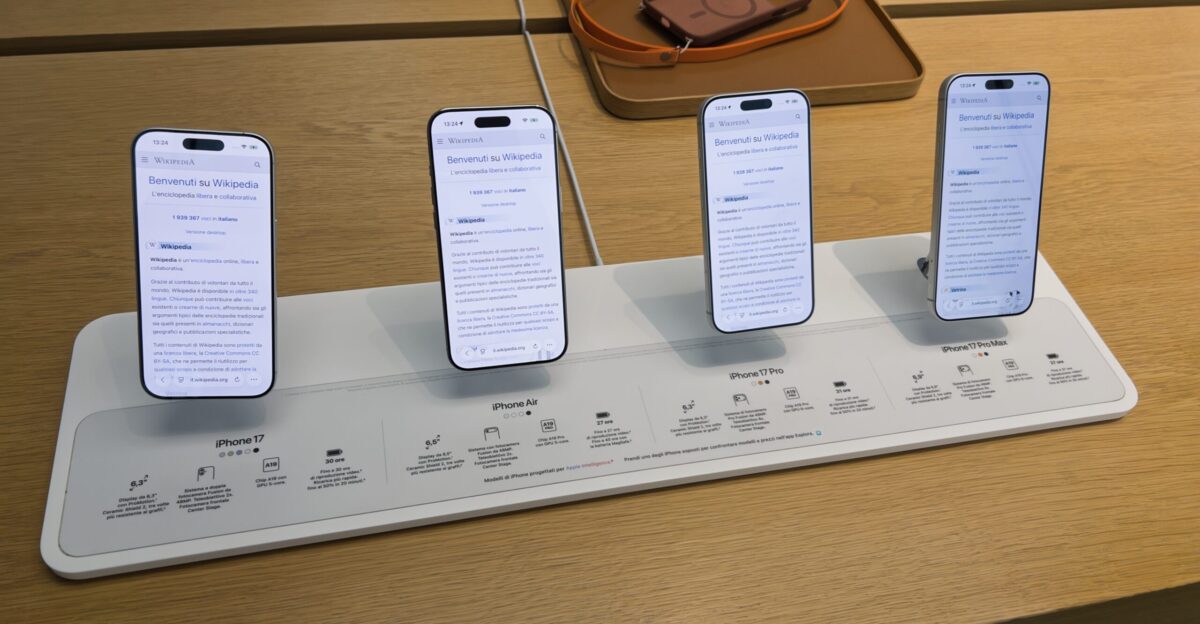 The iPhone 17 Air 17 Pro and Pro max side by side