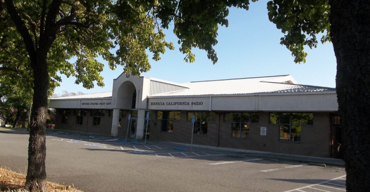 United States Postal Service in Benicia 2022-04-17 17 40